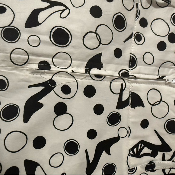 New York City Design Co. Black and White Knee-Length A-Line Skirt Size 12 - Picture 4 of 10